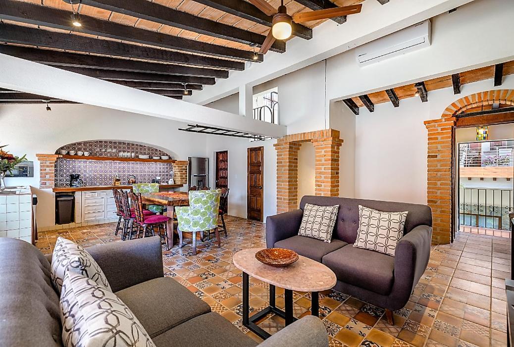 Zonaz Boutique Hotel ปูแอร์โตบาญาร์ตา ภายนอก รูปภาพ